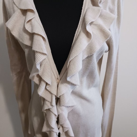 New York & Company Ruffle Front Cardigan Beige M EUC - Picture 3 of 13